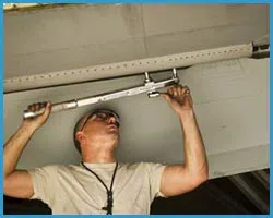 United Garage Door Houston, TX 713-936-2822 United Garage Door Houston, TX 713-936-2822 - sidebar-door-install-15-05m